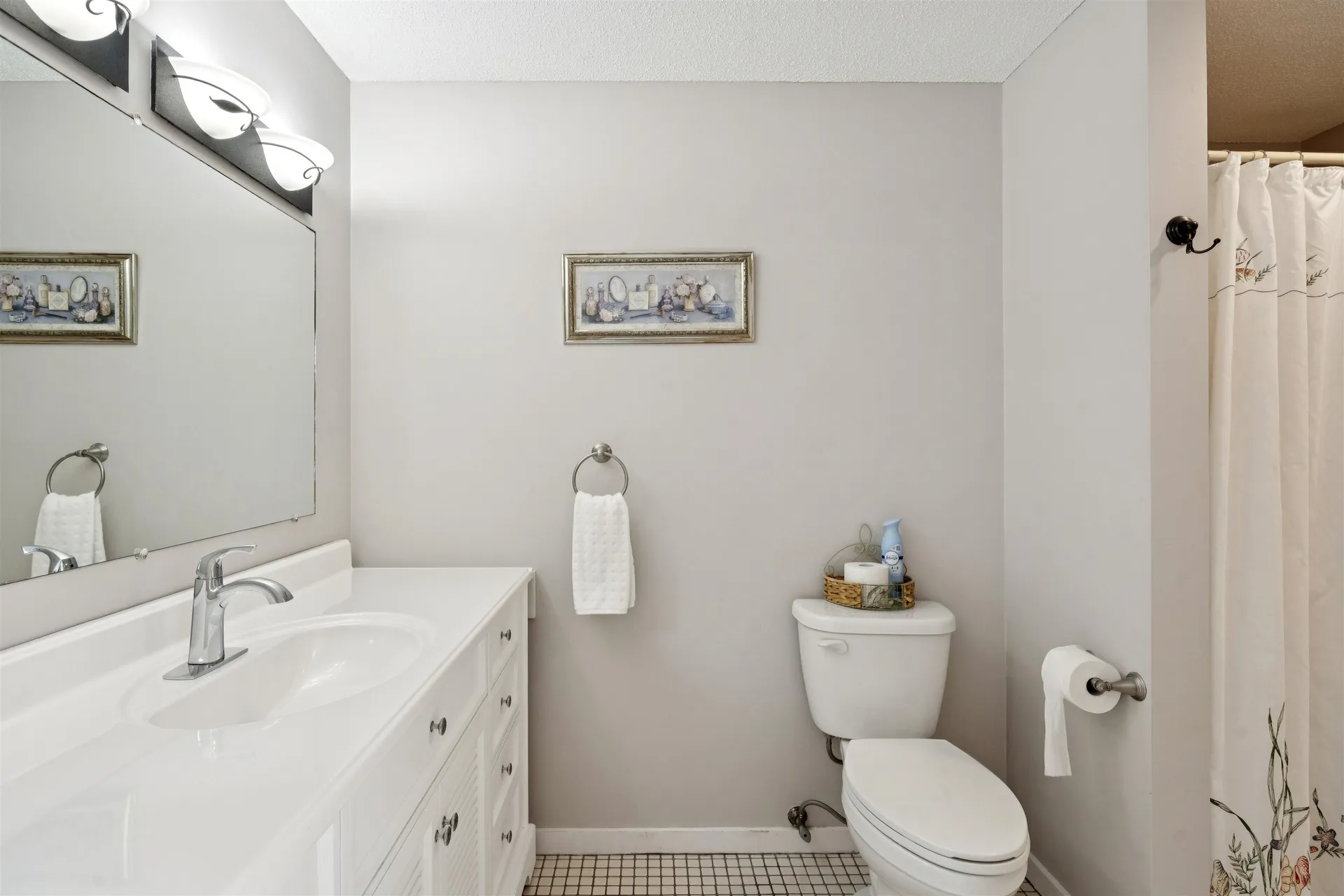 6 Beacon Hill Road Gilford NH 03249