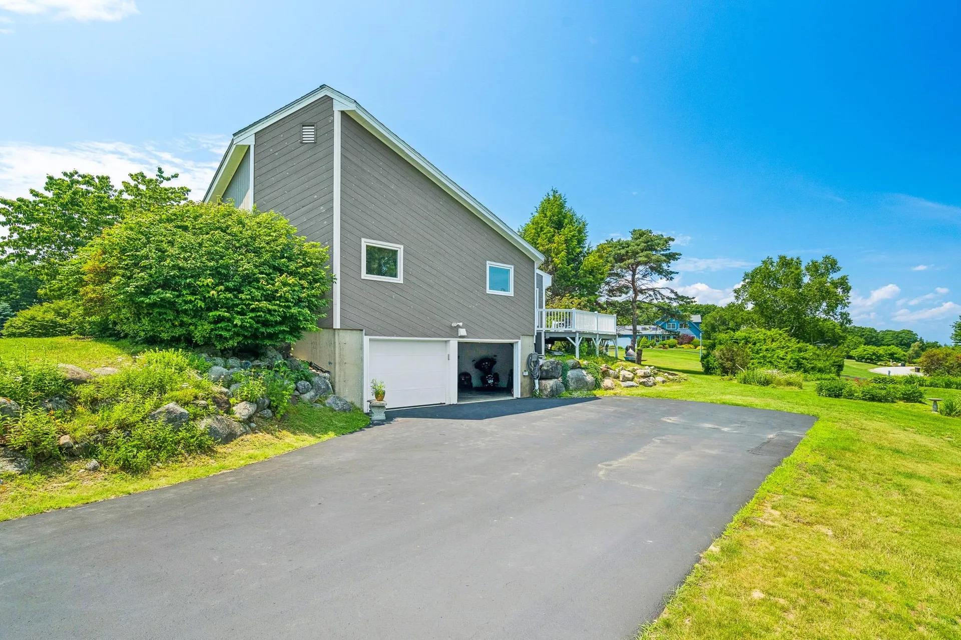 6 Beacon Hill Road Gilford NH 03249