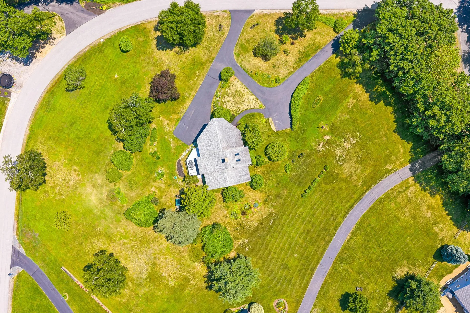 6 Beacon Hill Road Gilford NH 03249