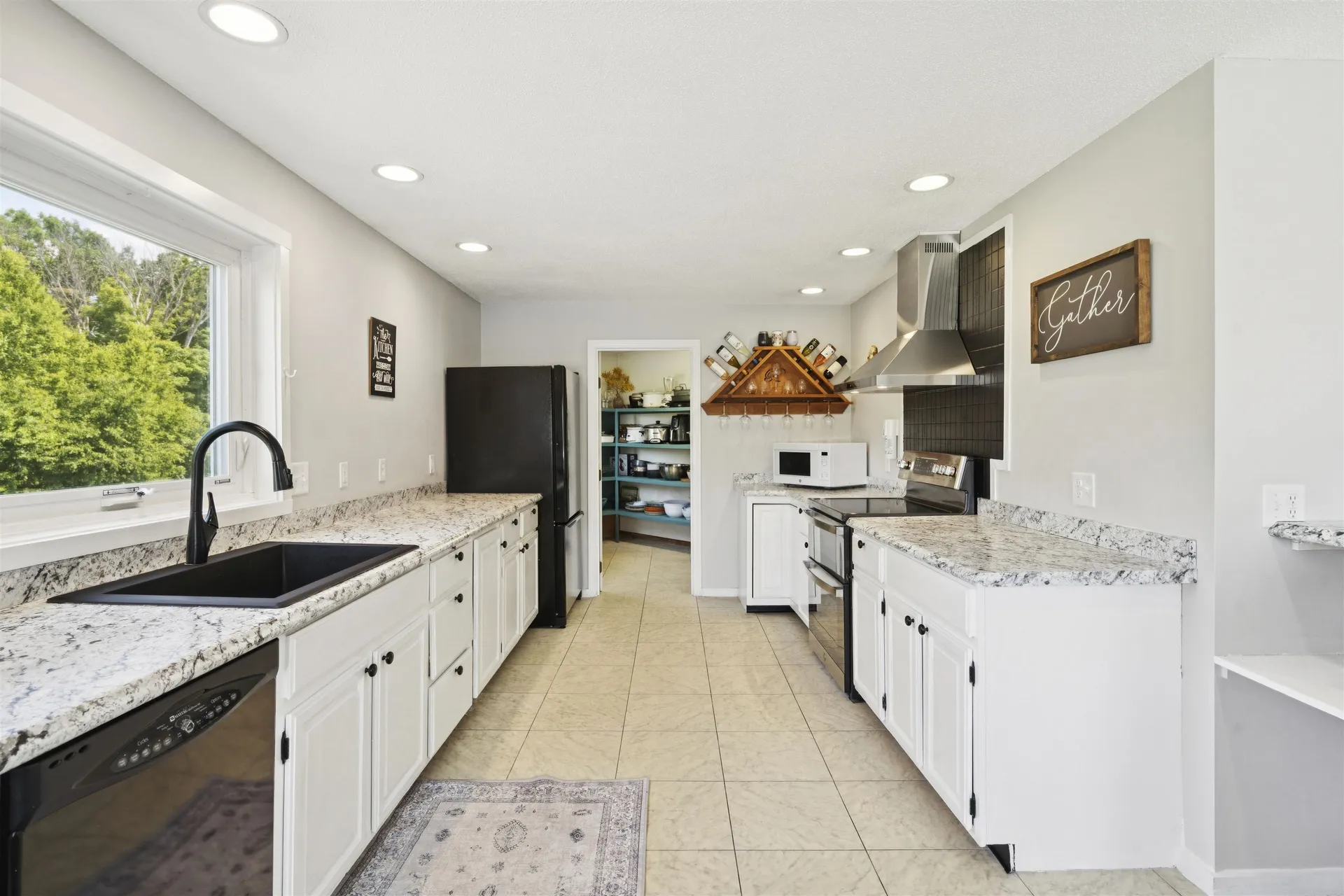 6 Beacon Hill Road Gilford NH 03249