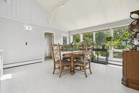 6 Beacon Hill Road Gilford NH 03249