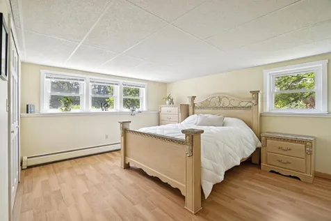 6 Beacon Hill Road Gilford NH 03249