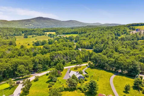 6 Beacon Hill Road Gilford NH 03249