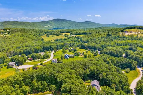 6 Beacon Hill Road Gilford NH 03249