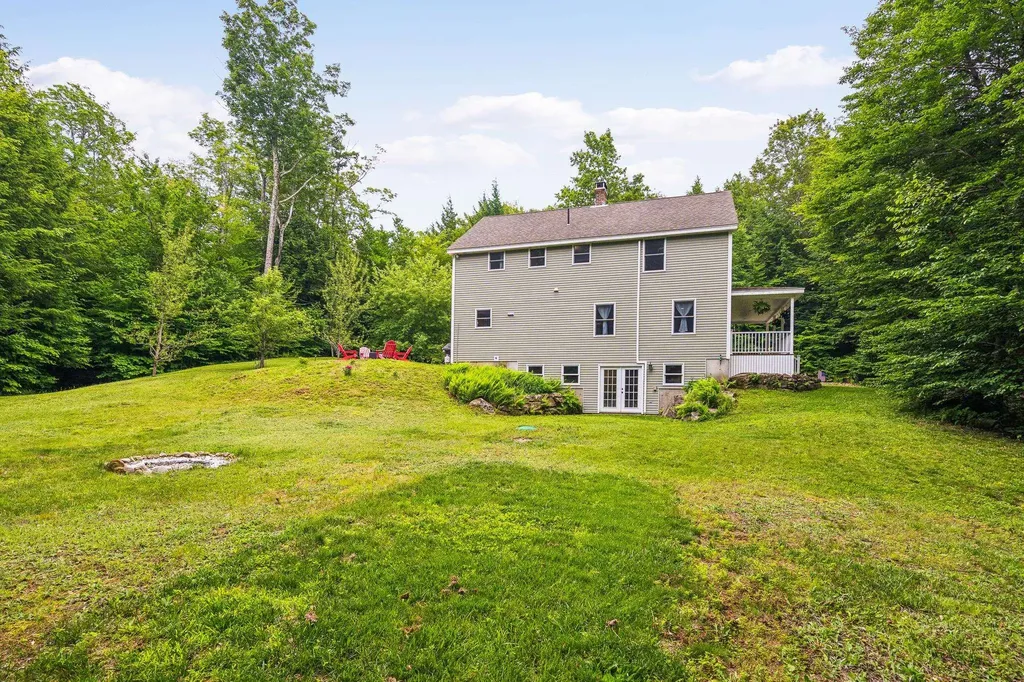 89 Valley Drive Gilford NH 03249