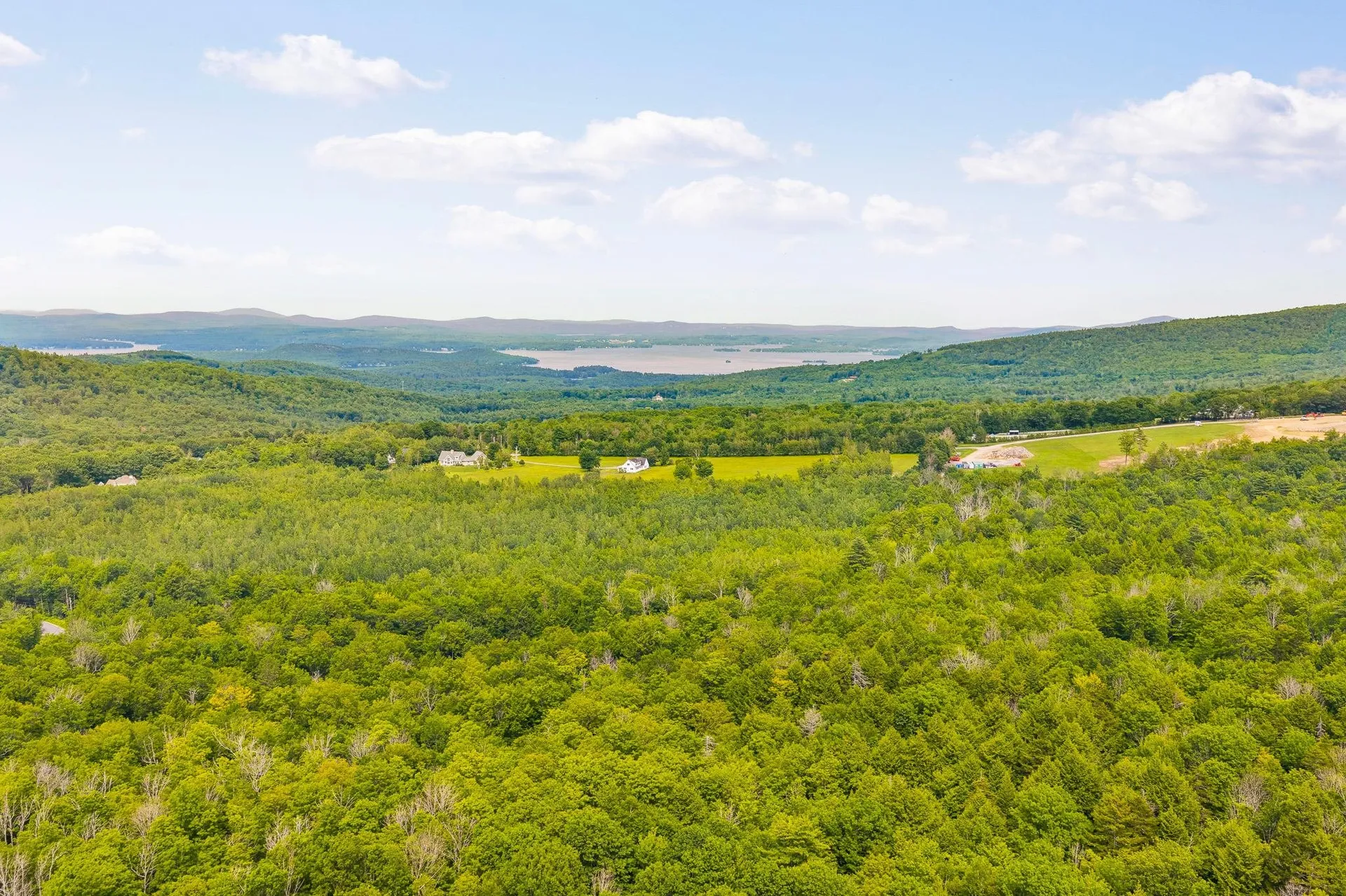89 Valley Drive Gilford NH 03249