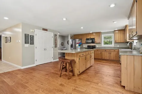 89 Valley Drive Gilford NH 03249