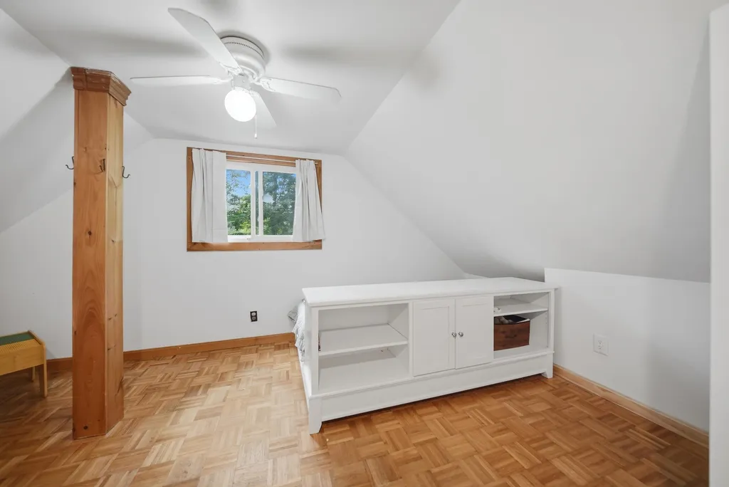 26 Bobolink Lane Hillsborough NH 03244