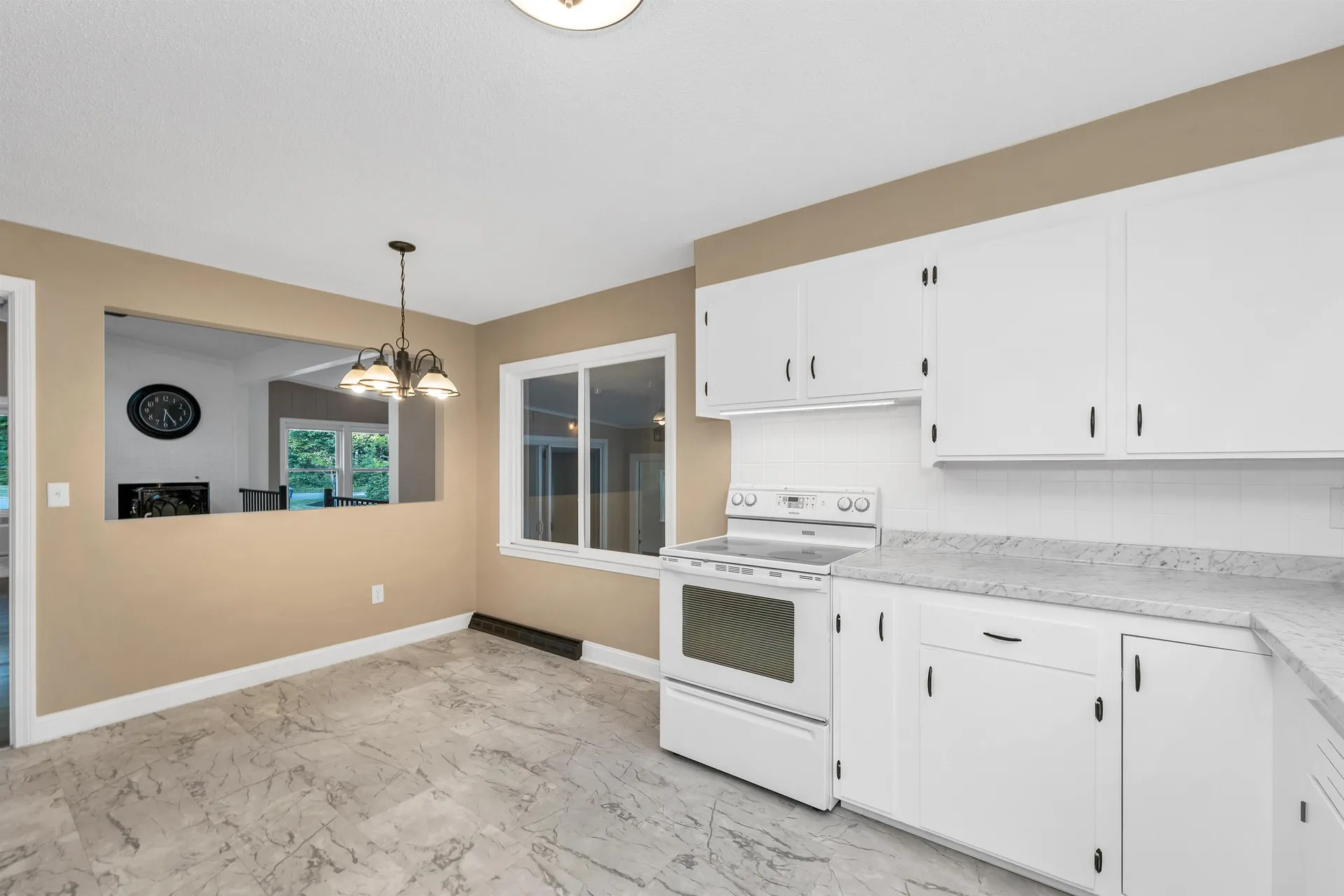 1 Mockingbird Hill Road Windham NH 03087