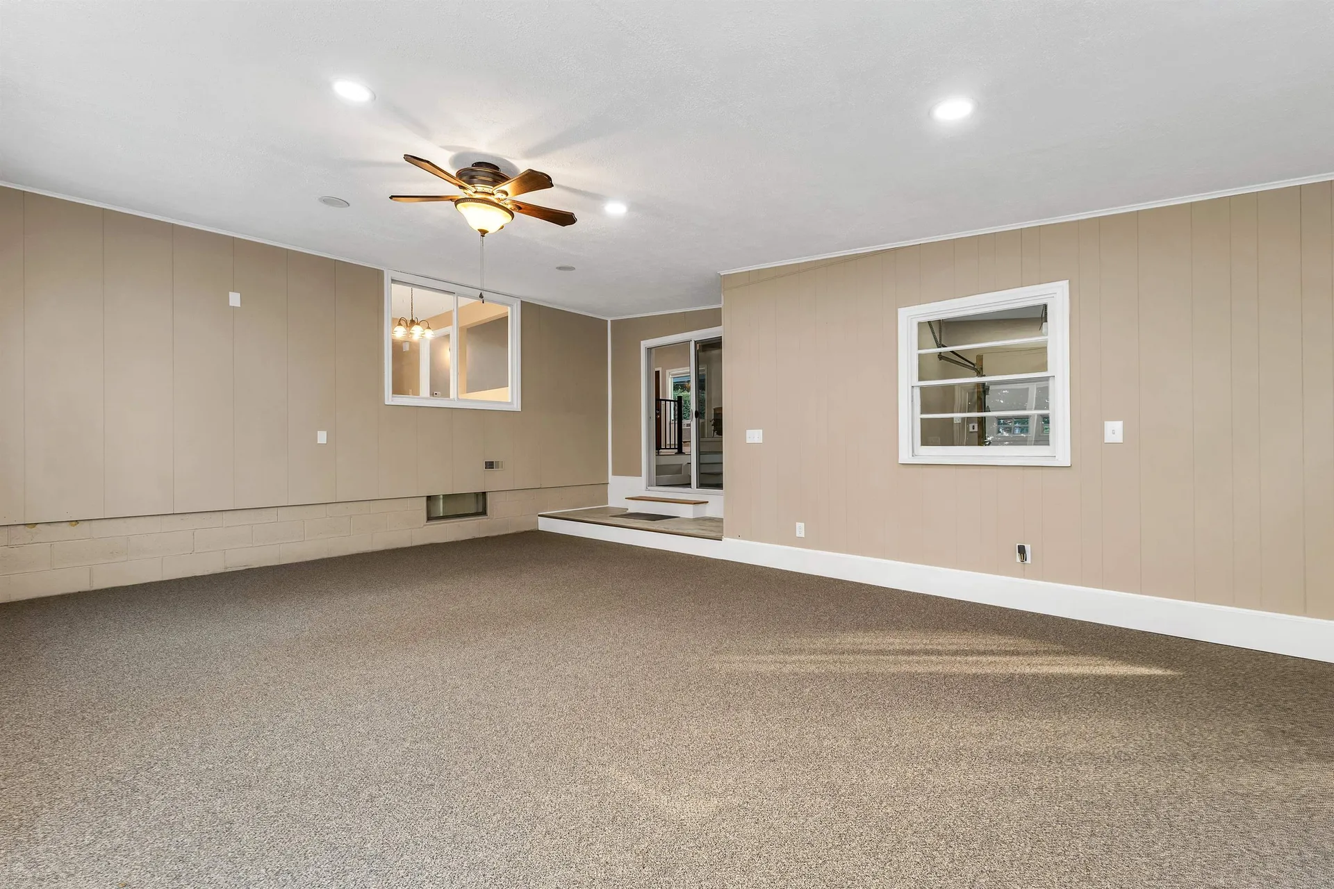 1 Mockingbird Hill Road Windham NH 03087