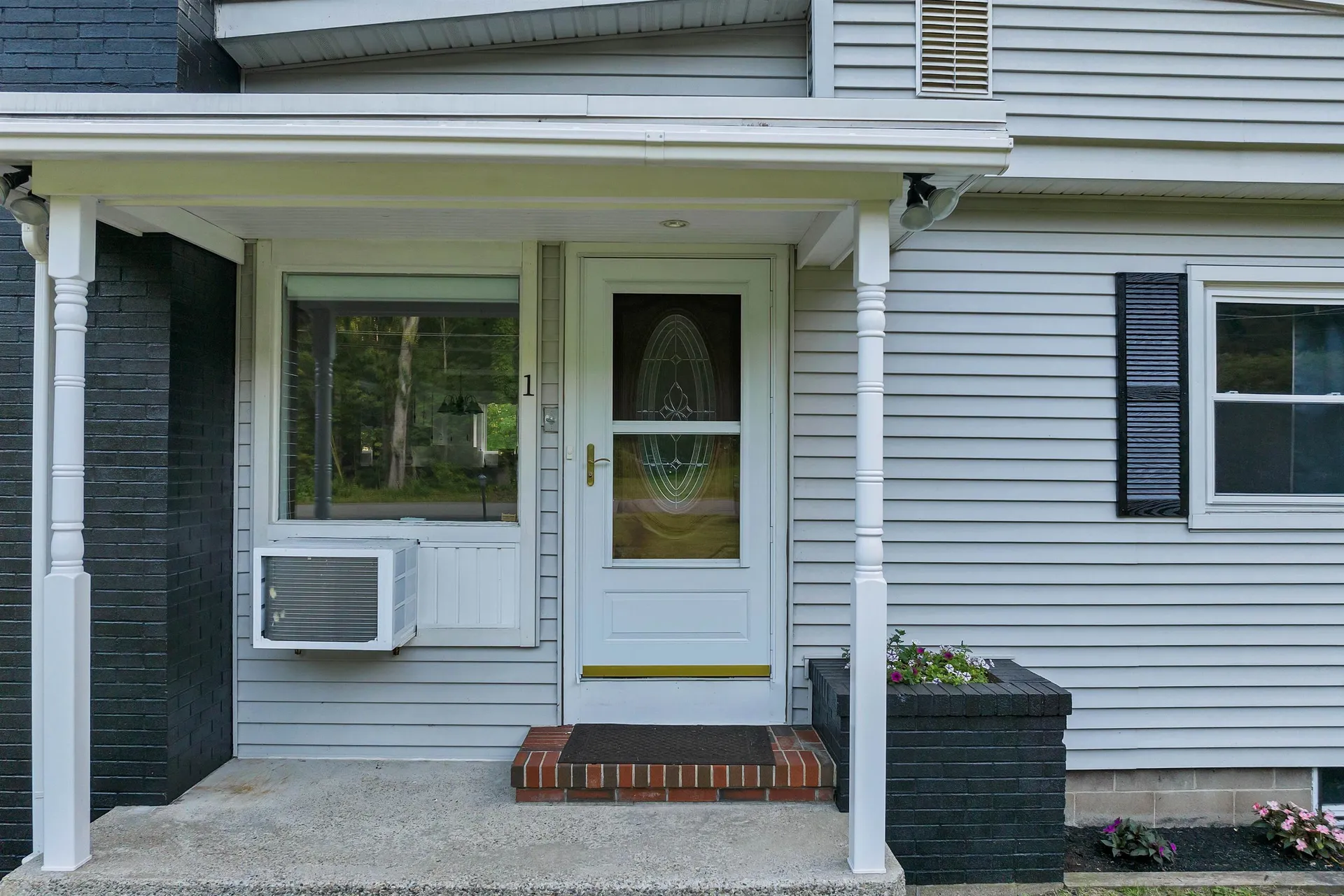 1 Mockingbird Hill Road Windham NH 03087