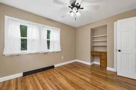 1 Mockingbird Hill Road Windham NH 03087