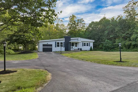 1 Mockingbird Hill Road Windham NH 03087