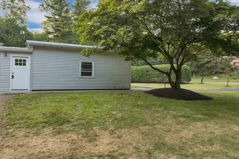 1 Mockingbird Hill Road Windham NH 03087