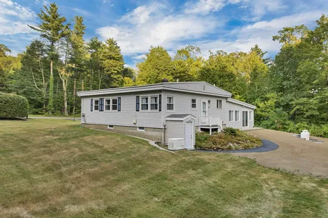 1 Mockingbird Hill Road Windham NH 03087