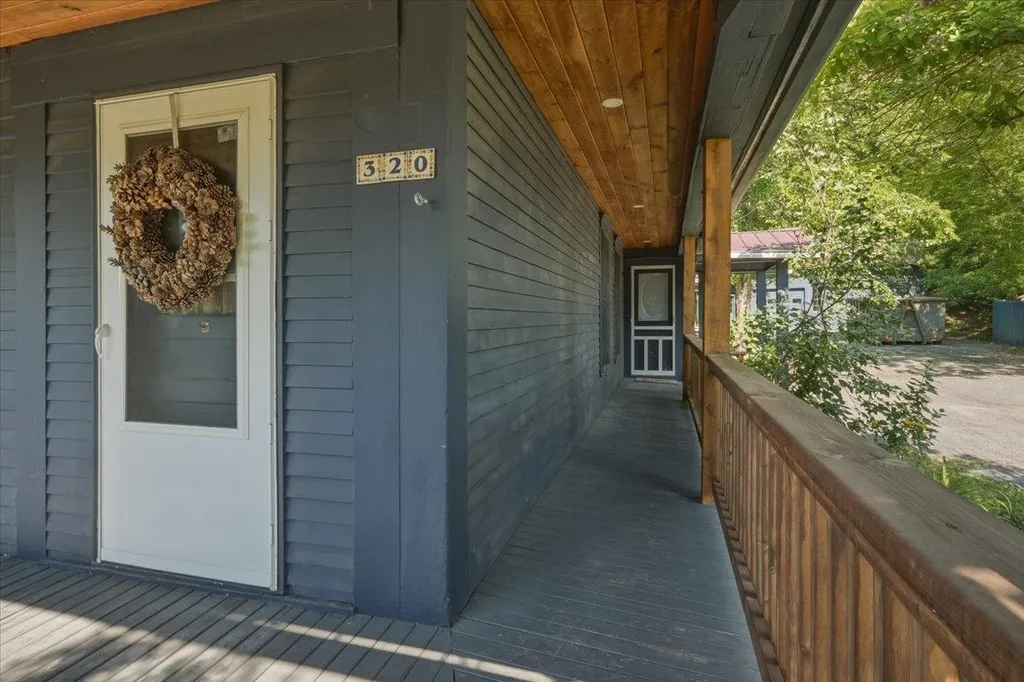 320 Charles Street Lyndon VT 05851