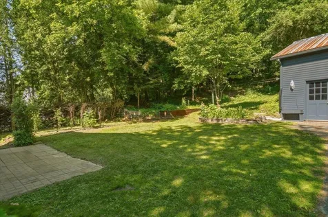 320 Charles Street Lyndon VT 05851