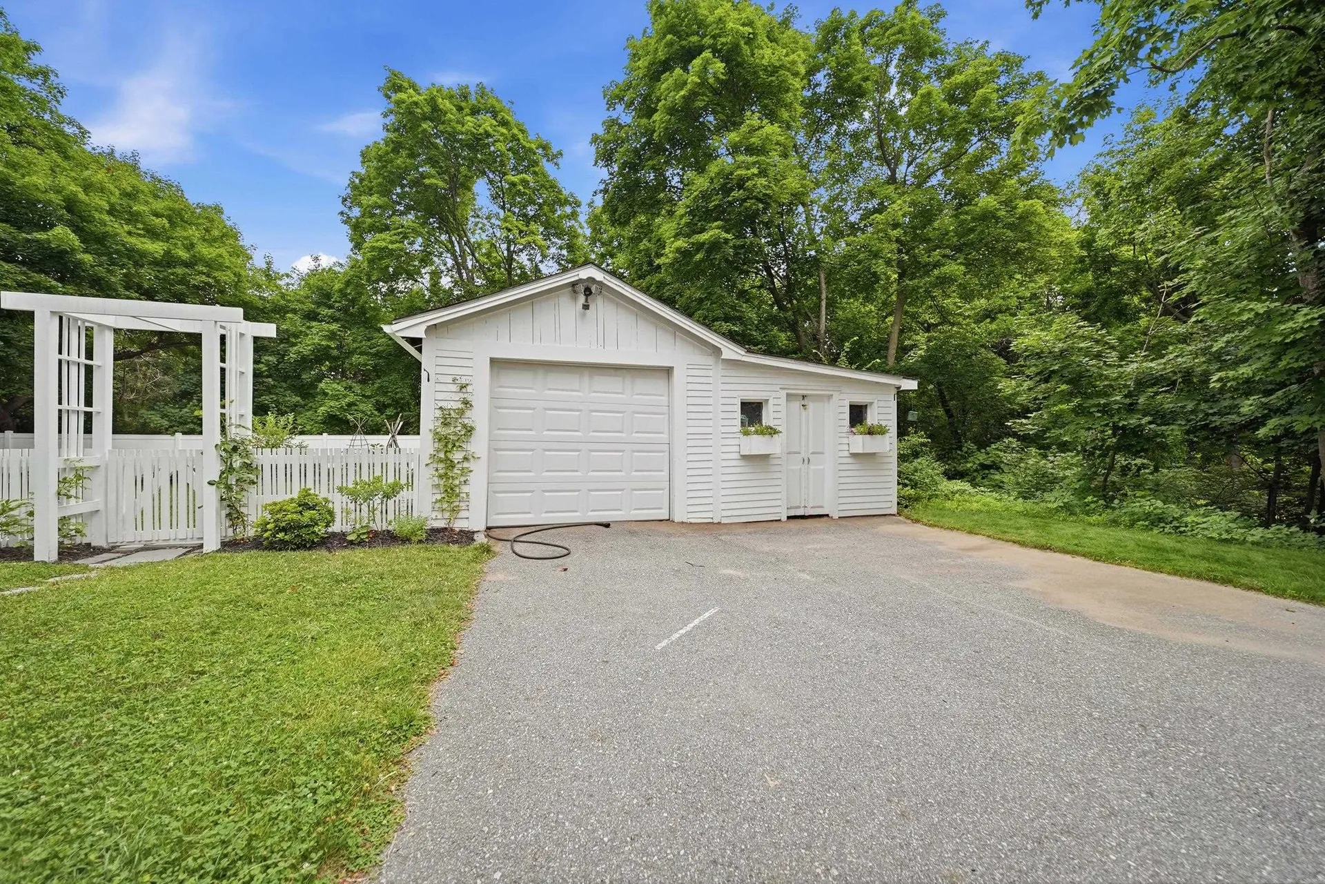 15 Crosby Street Milford NH 03055
