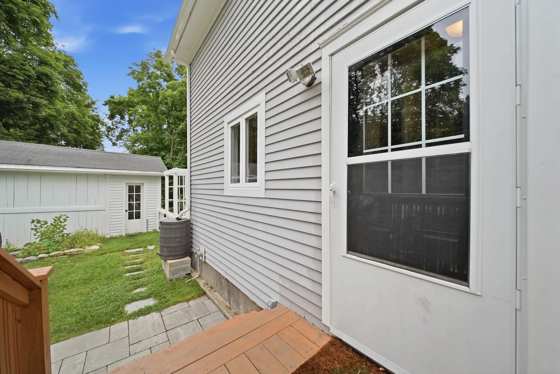 15 Crosby Street Milford NH 03055