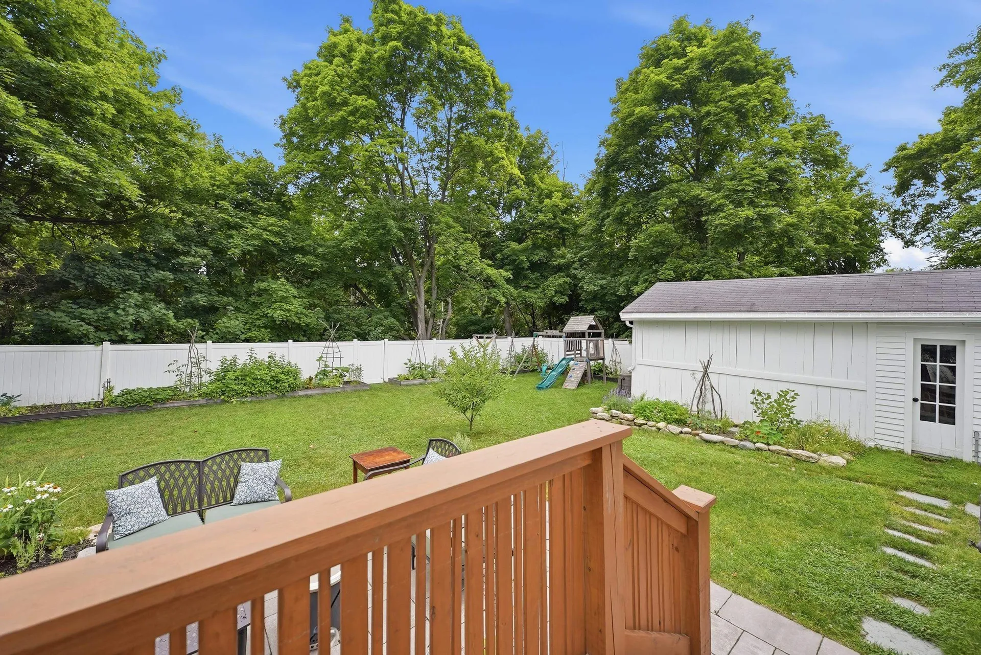 15 Crosby Street Milford NH 03055