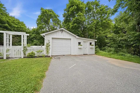 15 Crosby Street Milford NH 03055
