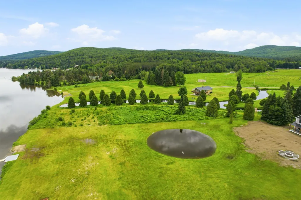 261 Song Bird Drive Canaan VT 05903