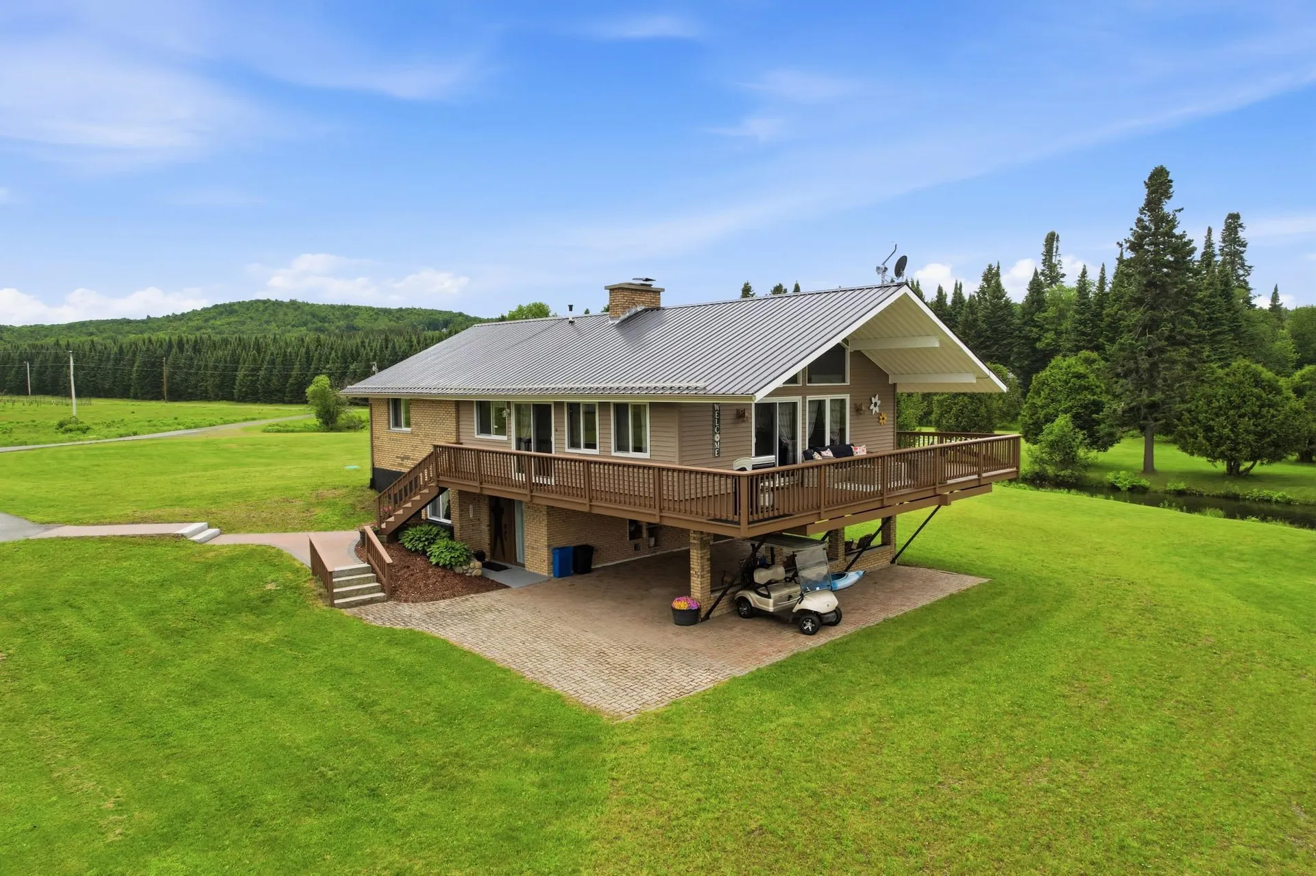 261 Song Bird Drive Canaan VT 05903