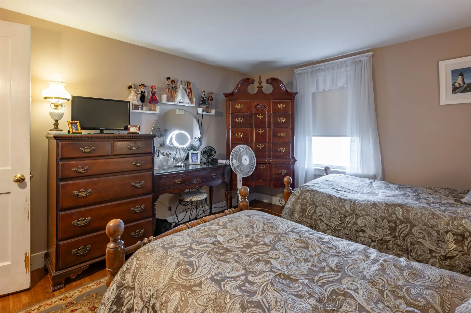 21 Charlotte Avenue Nashua NH 03064