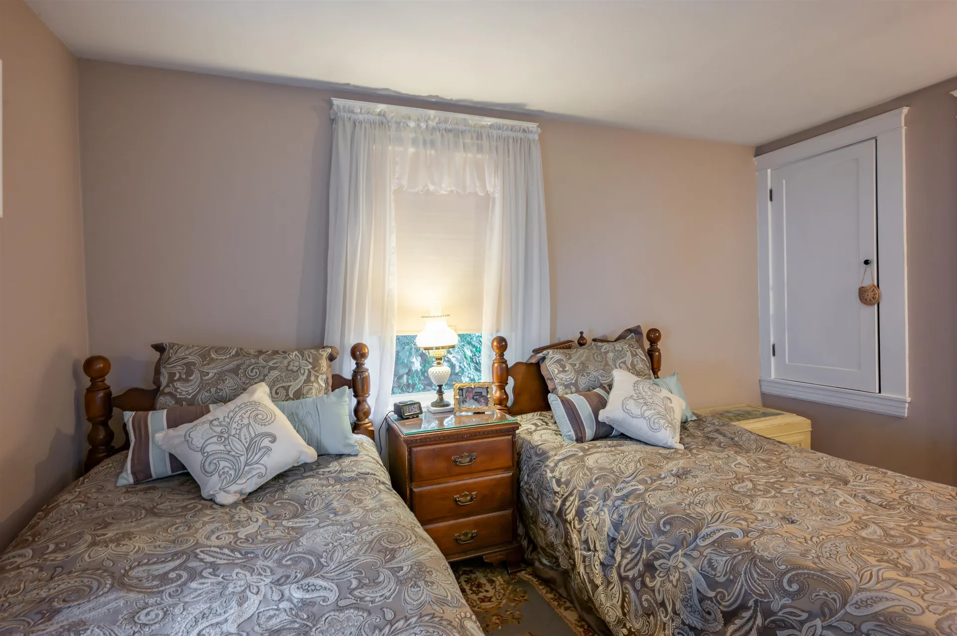21 Charlotte Avenue Nashua NH 03064