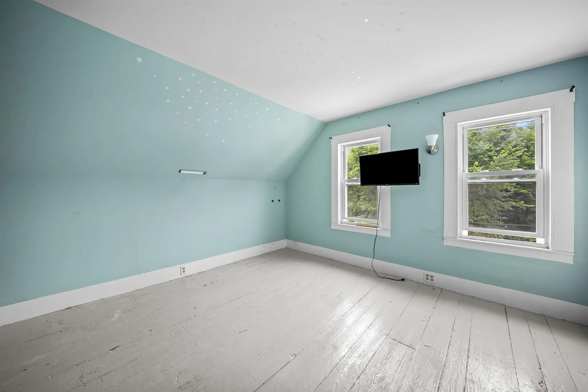 13 Crescent Street Farmington NH 03835