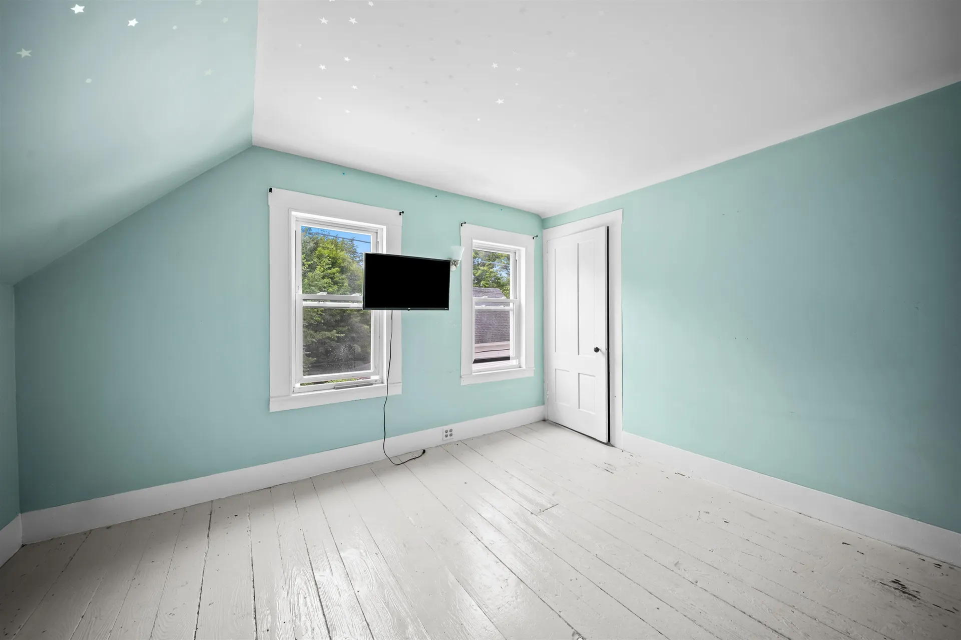 13 Crescent Street Farmington NH 03835