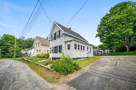 13 Crescent Street Farmington NH 03835