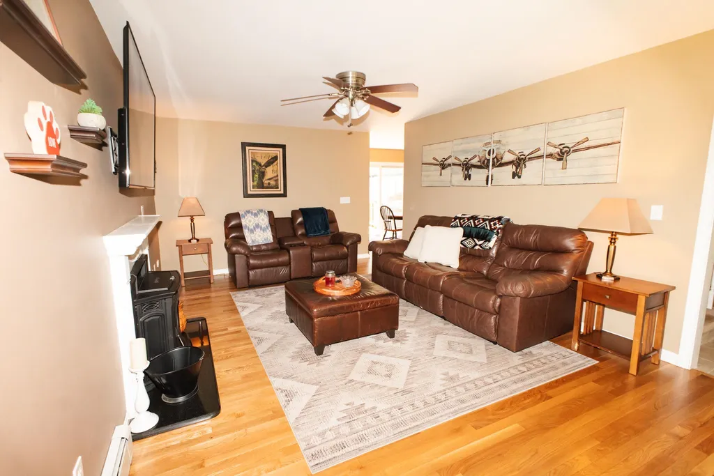 44A Bear Hill Road Newton NH 03858