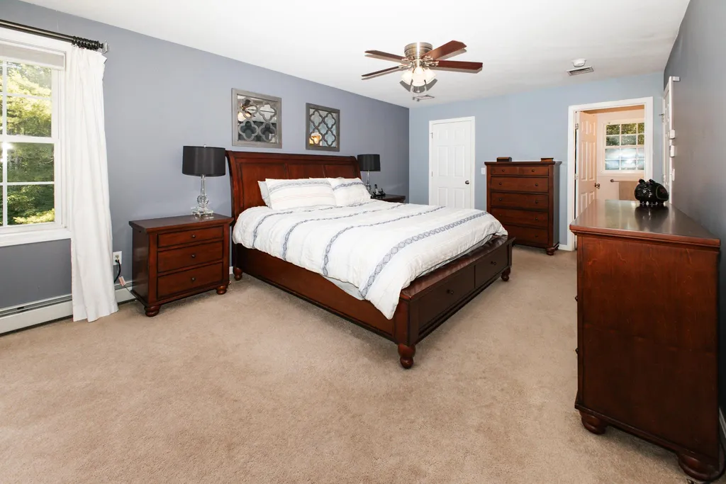 44A Bear Hill Road Newton NH 03858