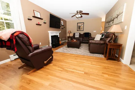 44A Bear Hill Road Newton NH 03858