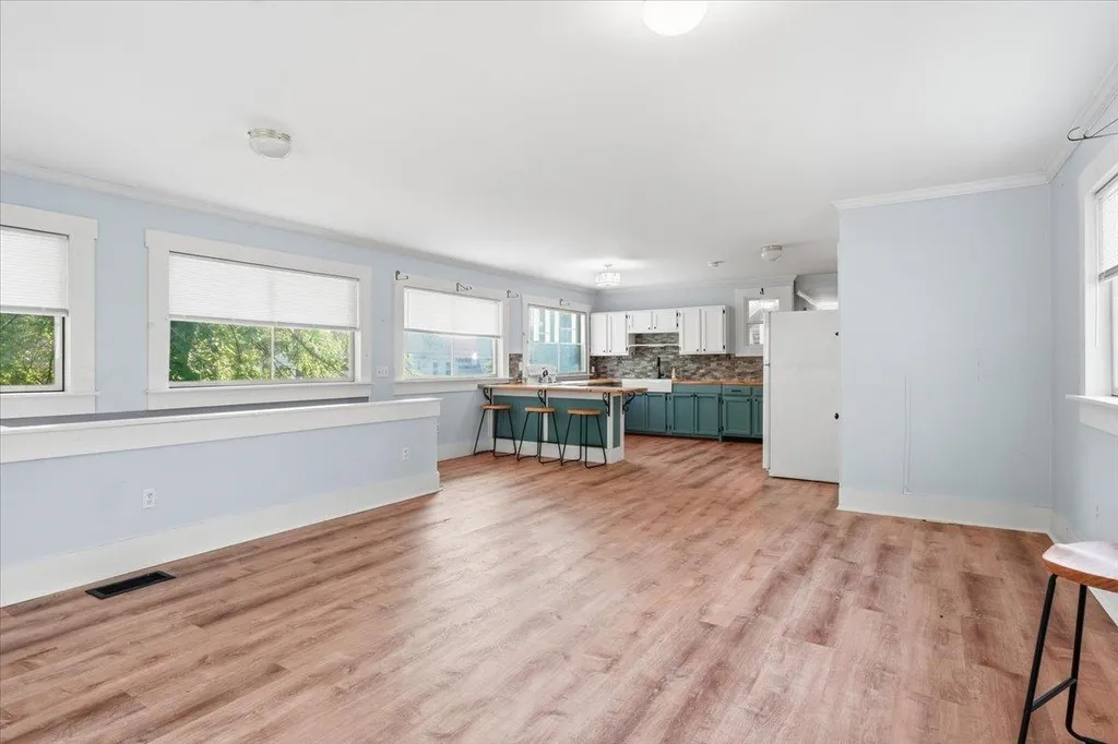 320 Charles Street Lyndon VT 05851
