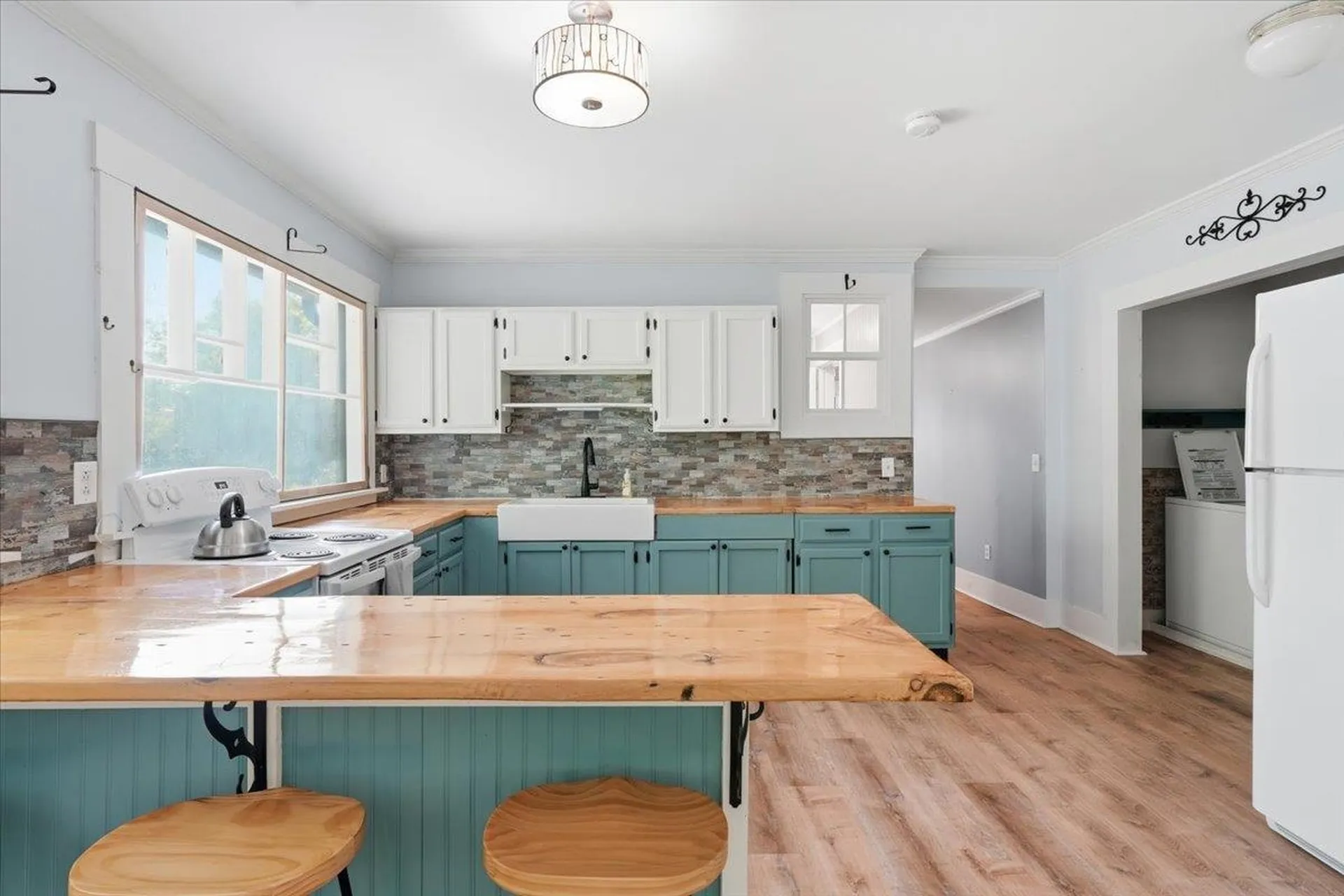 320 Charles Street Lyndon VT 05851