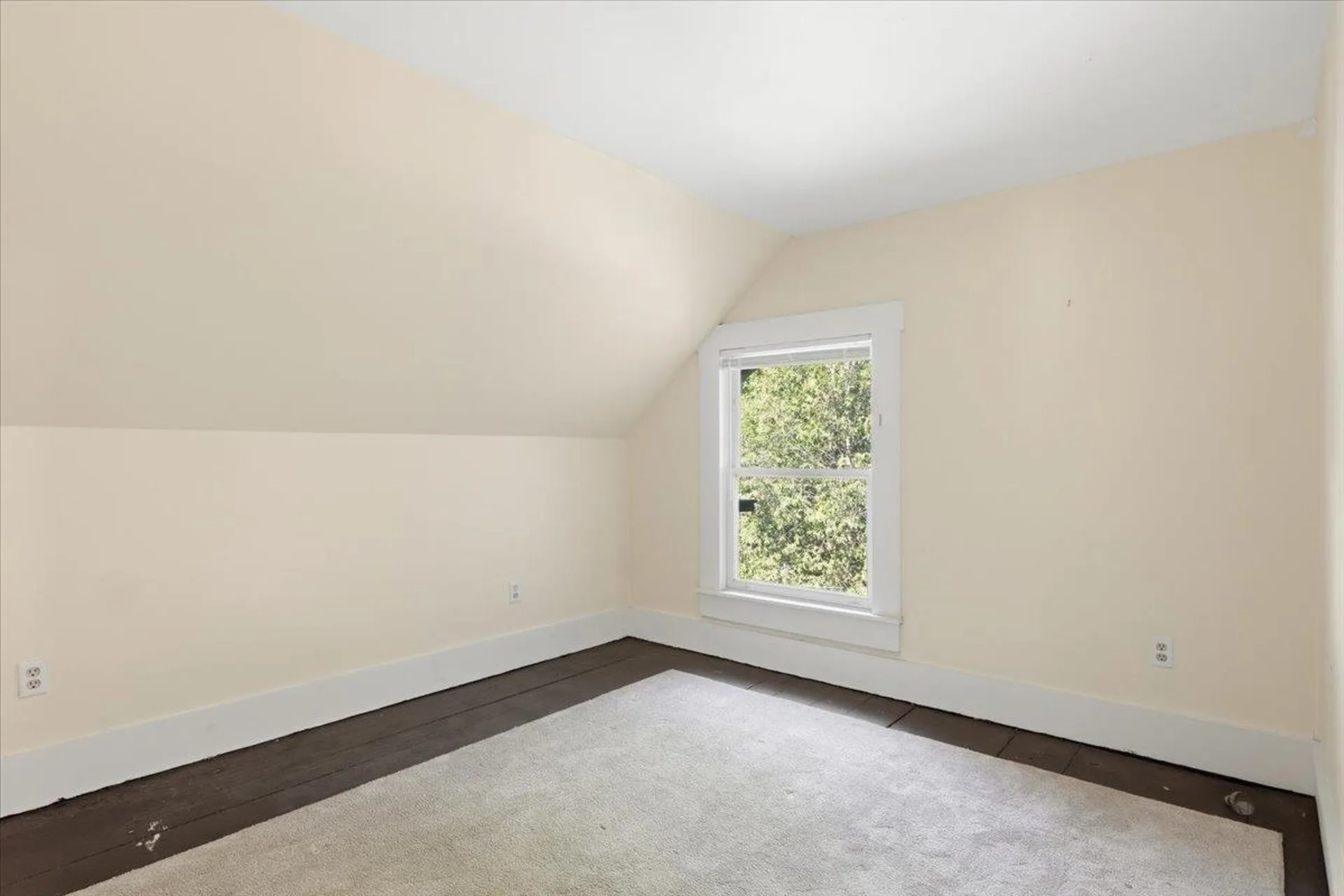 320 Charles Street Lyndon VT 05851