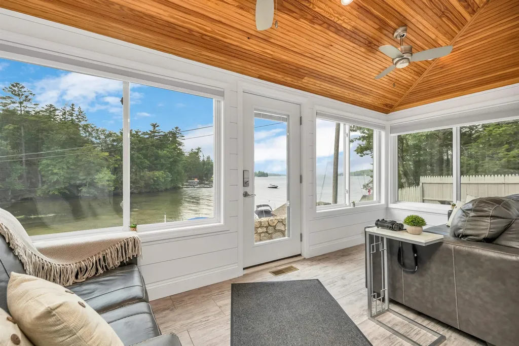 11 Farmington Road Alton NH 03810