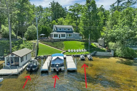 11 Farmington Road Alton NH 03810