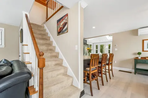 11 Farmington Road Alton NH 03810