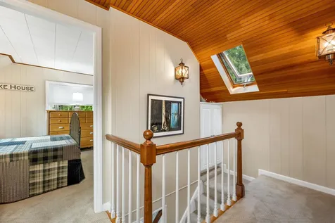 11 Farmington Road Alton NH 03810