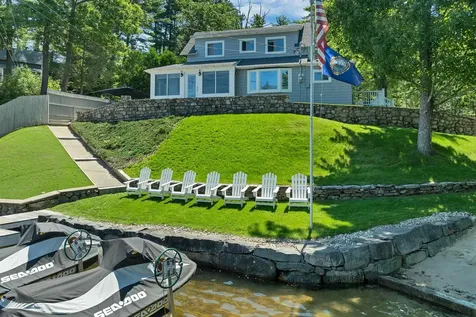 11 Farmington Road Alton NH 03810
