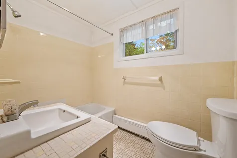 140 Alpstrausse Bartlett NH 03845