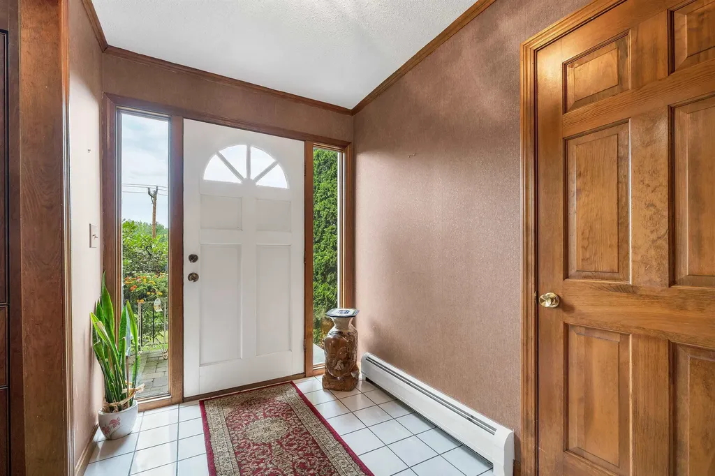 40 Coburn Avenue Nashua NH 03063