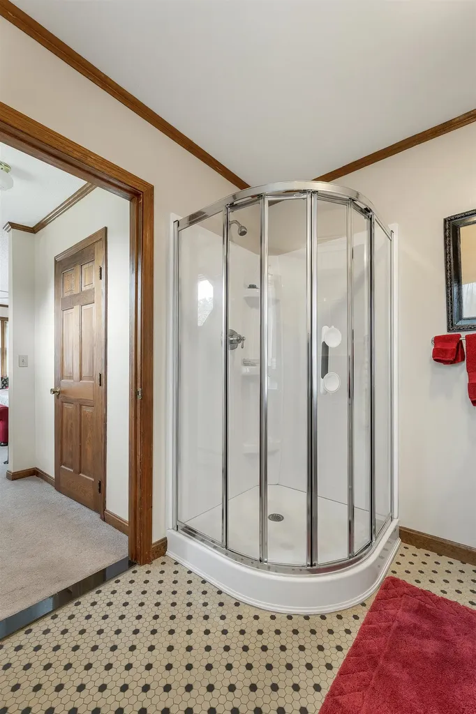 40 Coburn Avenue Nashua NH 03063