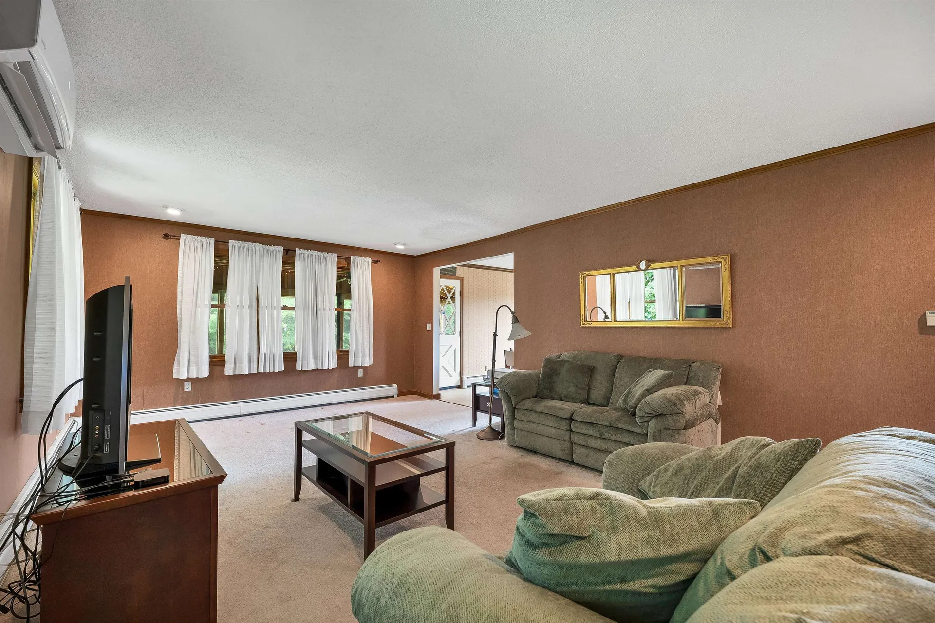 40 Coburn Avenue Nashua NH 03063