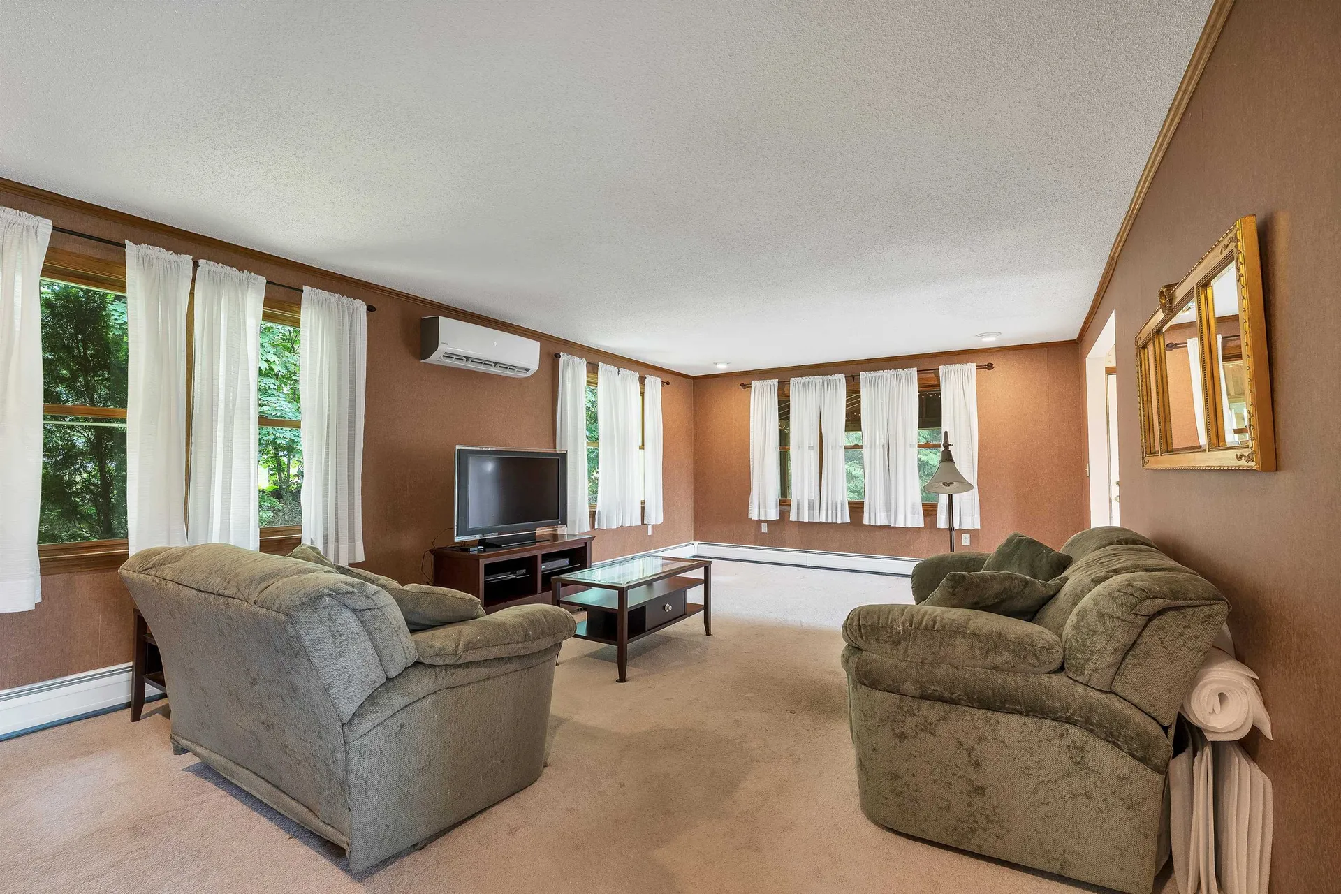 40 Coburn Avenue Nashua NH 03063