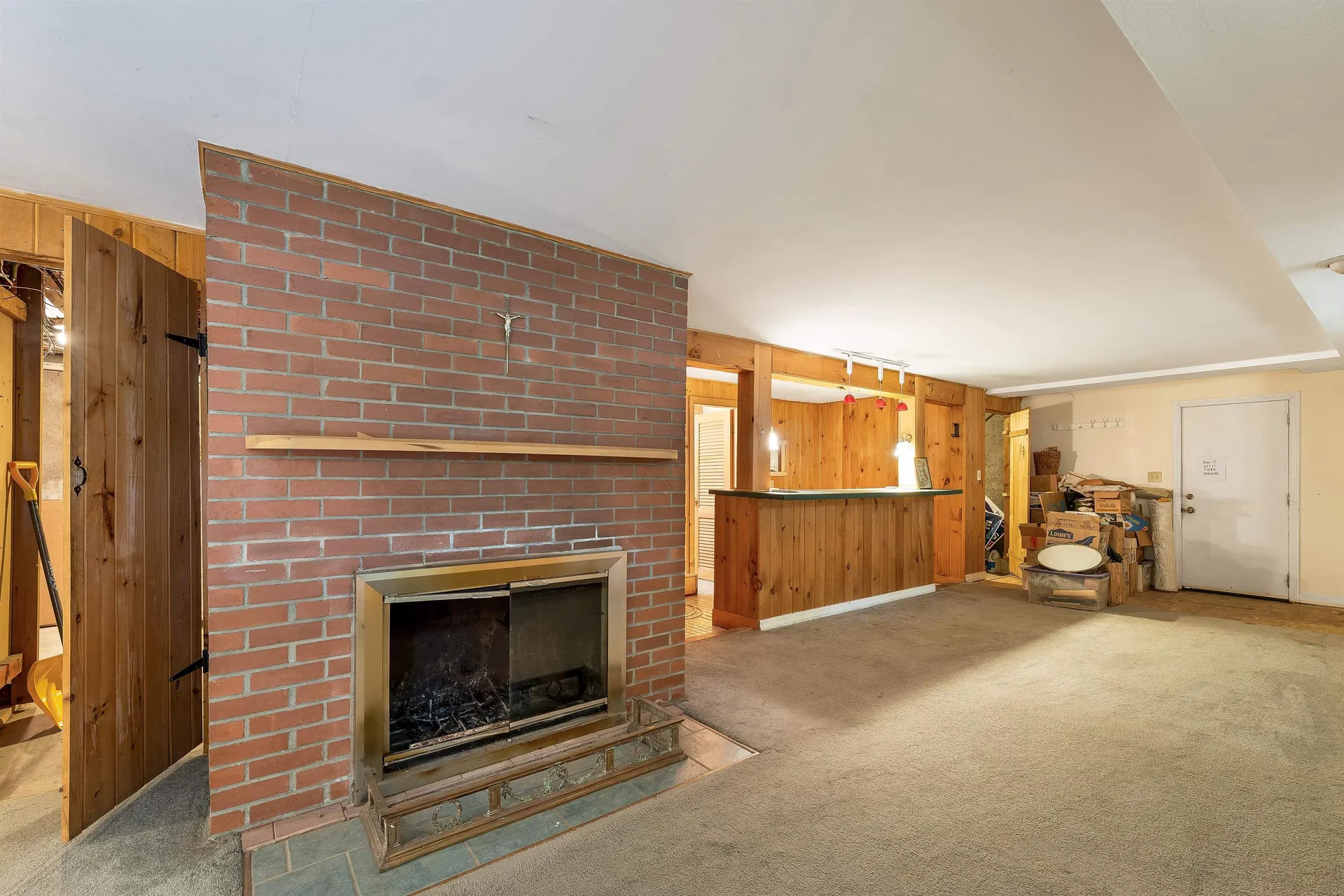 40 Coburn Avenue Nashua NH 03063