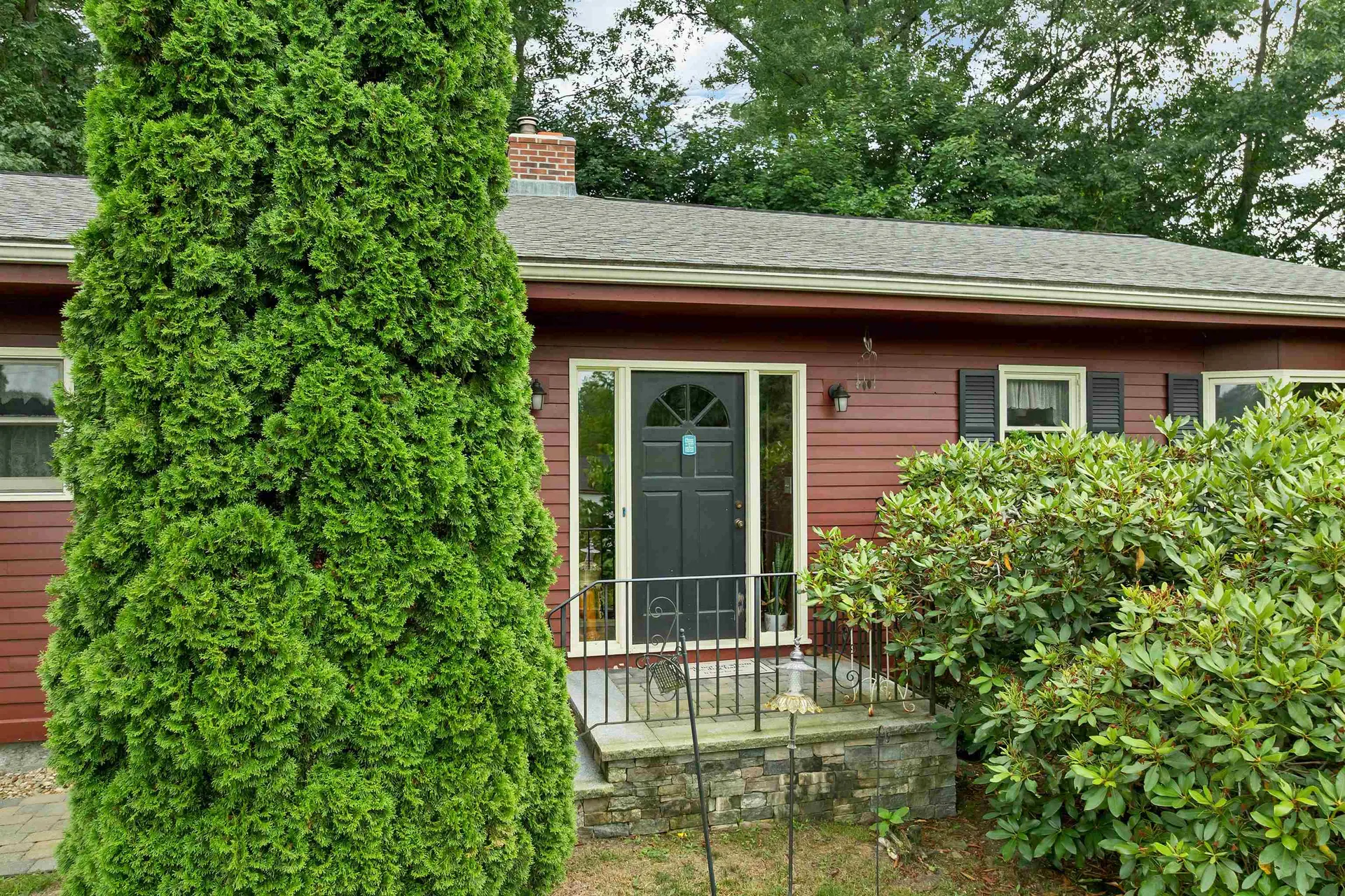 40 Coburn Avenue Nashua NH 03063
